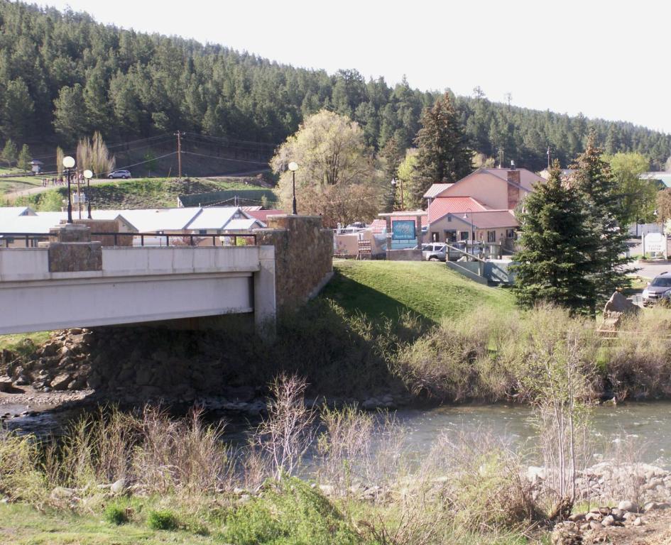 Healing Waters Resort And Spa Pagosa Springs Bagian luar foto